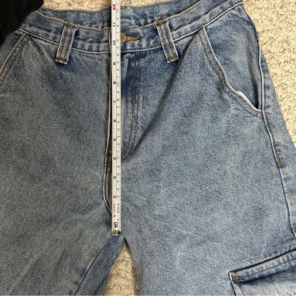 Brandy Melville Tatum Light Wash Cargo Wide Leg Jeans Small - Picture 10 of 10